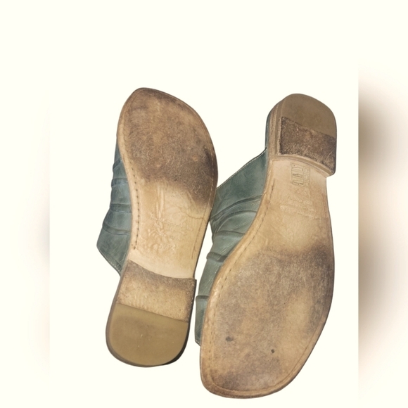 La Bottega Di Lisa Teal Handmade  Made In Italy Leather Slide Sandals Sz 37 1/2 - Picture 7 of 9